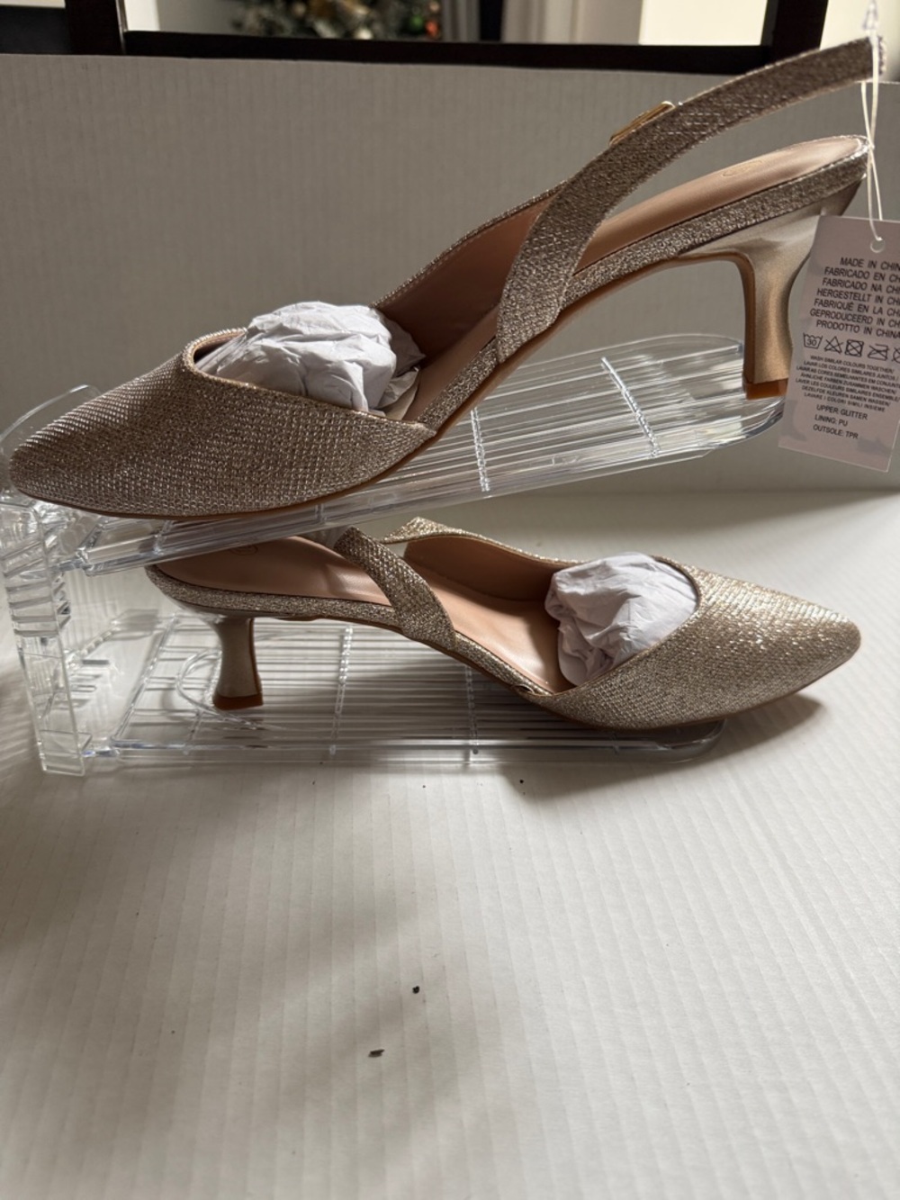 Slingback Kitten Heel Pumps in Metallic Gold Glitter